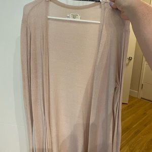 Volcom light weight light pink cardigan, perfect for spring and summer!